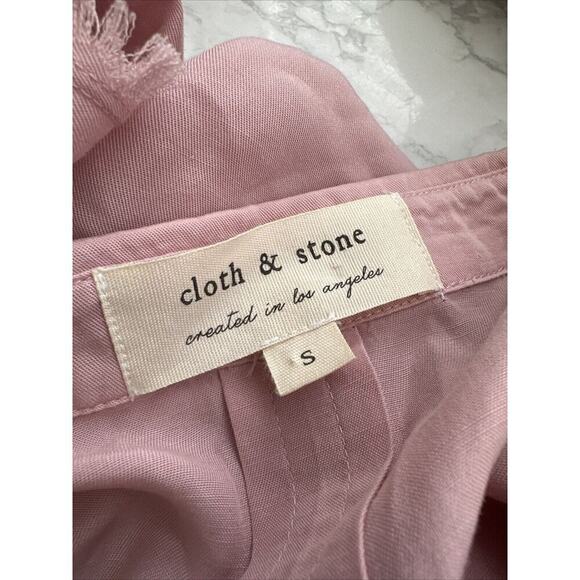 Cloth & Stone Womens Button Down Blouse Size Small Pink Ruffle Shoulder - Picture 4 of 5